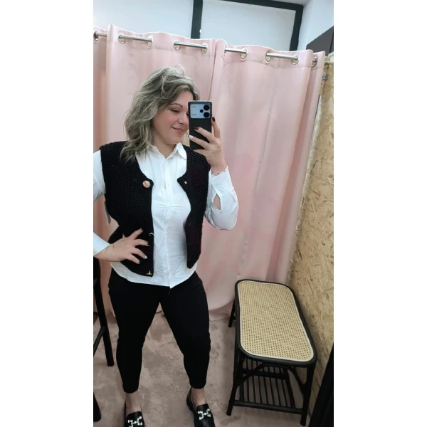 Colete Classic Gold ( Preto) - Image 2