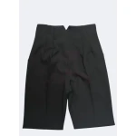 Calça modelo Zara disponível em várias cores e tamanhos, com corte sofisticado e caimento impecável