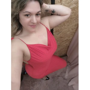 Vestido Glam Shine midi com brilho para festas