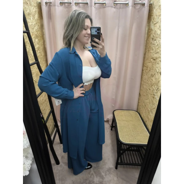 Conjunto Versátil Chic em ambiente casual
