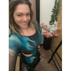 adicione este vestido ao seu guarda-roupa e sinta-se confiante em qualquer ocasião.