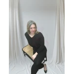 O Conjunto Elegance Knit é a escolha perfeita para um look elegante e confortável. Disponível em preto e vermelho!