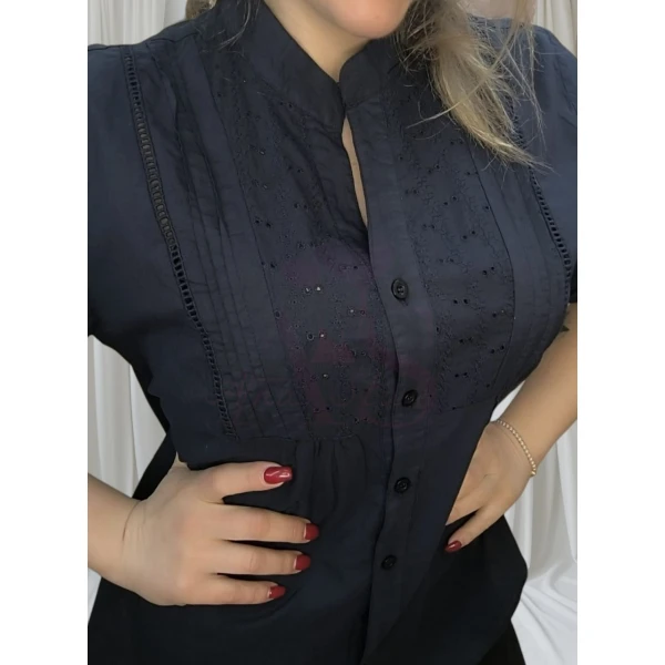 Camisa Com Detalhes Elegantes - Image 4