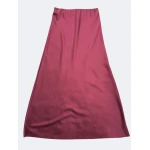 Saia Encanto de Cetim" de cetim feminina, disponível em três cores e tamanho único até XL, com elástico na cintura.