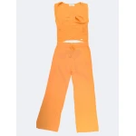 Conjunto elegante Moda Ana em três cores com malha canelada