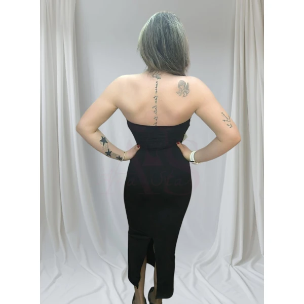 Vestido Glamour Cintilante em camel e preto.