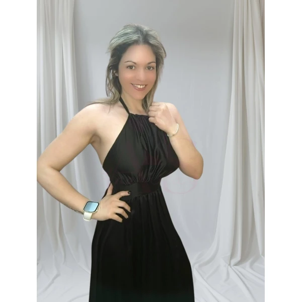 Vestido Elegância de Primavera em cetim para cerimónias.