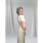 Vestido Versátil Elegante em diferentes formas de uso.