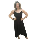 Vestido Preto com Estilo de alças finas e corte fluido