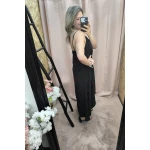 Vestido Preto com Estilo de alças finas e corte fluido
