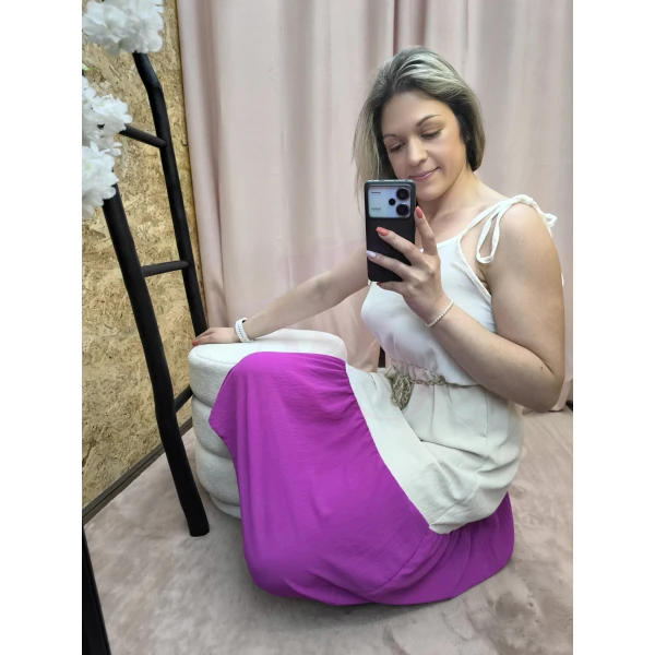 Vestido Bicolor Suave Elegância em tecido leve com detalhe em cordão dourado