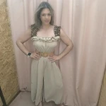 Combinaison élégante beige à volants com alças de padrão animal print e cinto entrançado