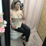 Top Romântico Com Folhos - Image 13