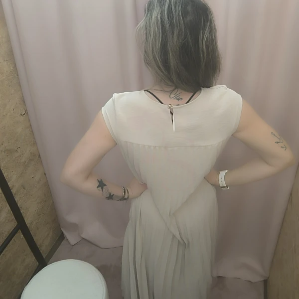 Vestido Plissado Elegância Solta - Image 12