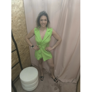 Vestido Colete Verde Lima com corte de alfaiataria e cinto